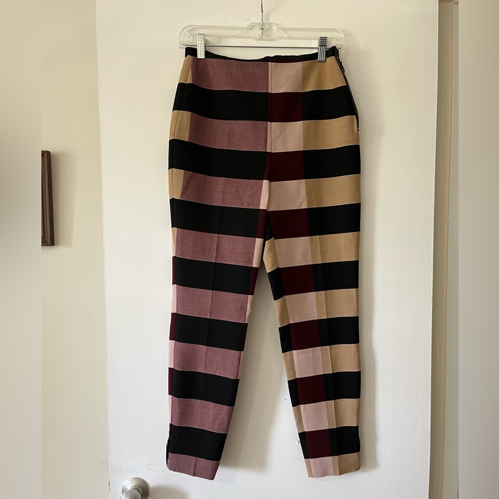 Cigarette style pants plaid